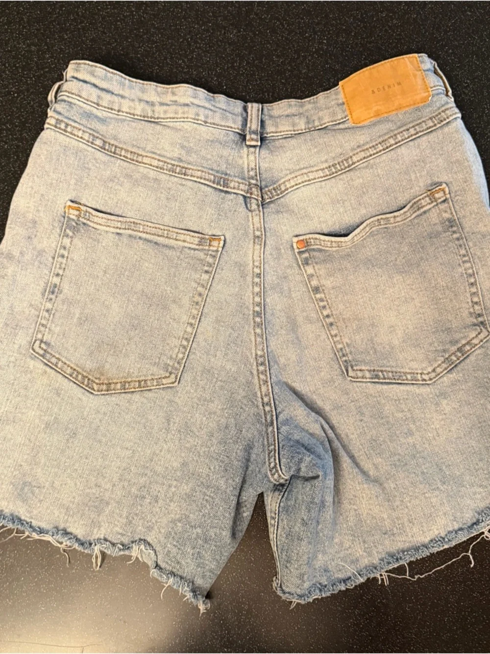 H&M denim shorts in blue color